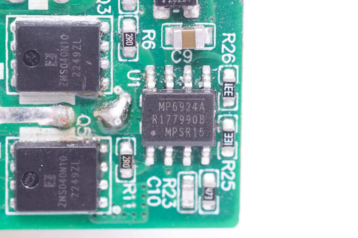 140W快充新軍登場 拆解探秘，看工廠研發(fā)如何重塑市場格局